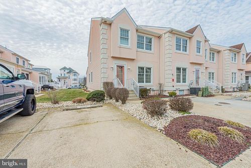 9-13487 Bella Vista Ln, Ocean City, MD, 21842 | Card Image