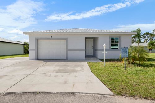 2 Las Casitas Court, Fort Pierce, FL, 34951 | Card Image