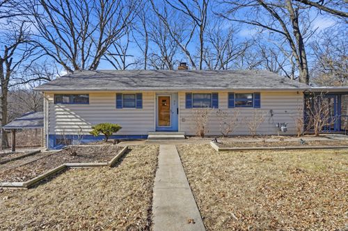 819 Edgewood Ave, Columbia, MO, 65203-2820 | Card Image