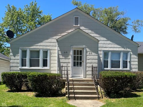 216 6th Ave, Beech Grove, IN, 46107-1336 | Card Image