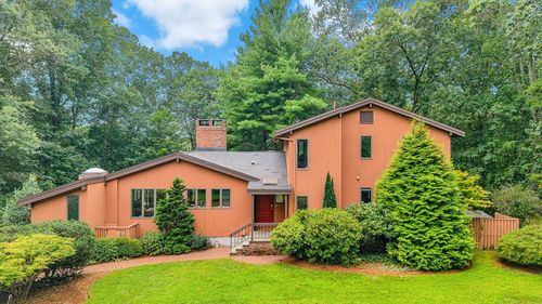 57 South St, Natick, MA, 01760-5526 | Card Image