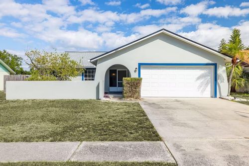 10017 86th St, LARGO, FL, 33777-1818 | Card Image