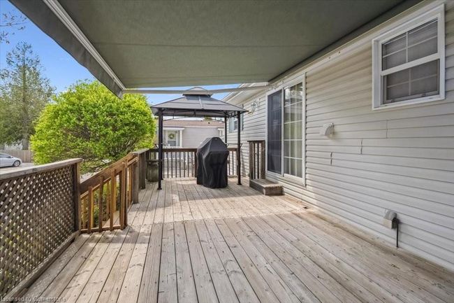 3 Trillium Beach Dr, House other with 2 bedrooms, 2 bathrooms and 3 parking in Puslinch ON | Image 4