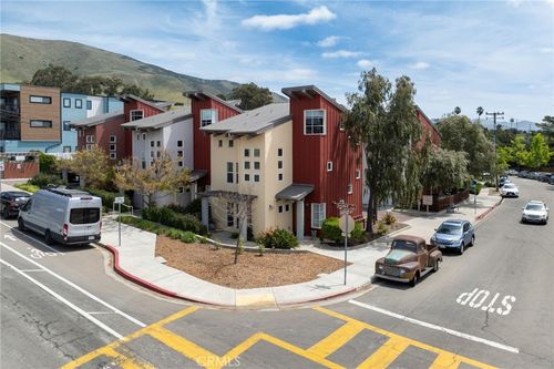 1210 Southwood Dr, San Luis Obispo, CA, 93401-5921 | Card Image