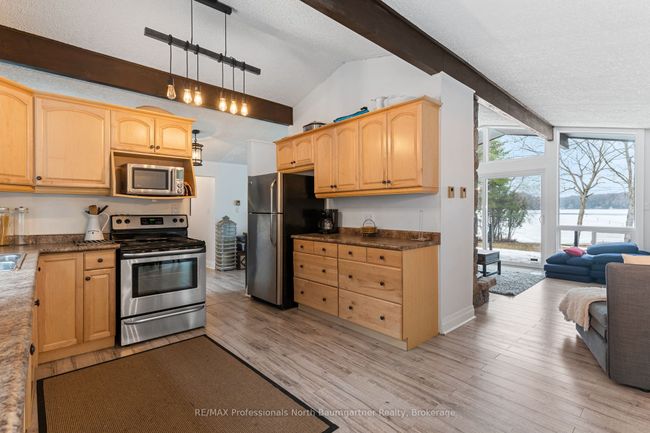 1088 Gravel Pit Dr, House other with 3 bedrooms, 1 bathrooms and 6 parking in Minden ON | Image 5
