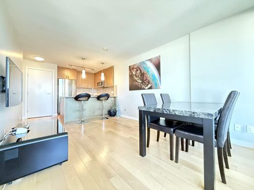 605-7117 Elmbridge Way, Richmond, BC, V6X0J2 | Card Image