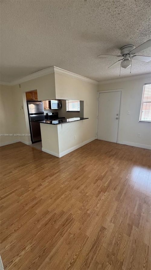apt-303-2441 Sw 31st Ave, Miami, FL, 33145-3175 | Card Image