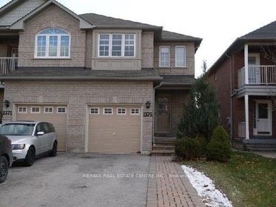 1373 Spring Garden Crt, Home with 3 bedrooms, 4 bathrooms and 3 parking in Mississauga ON | Image 1