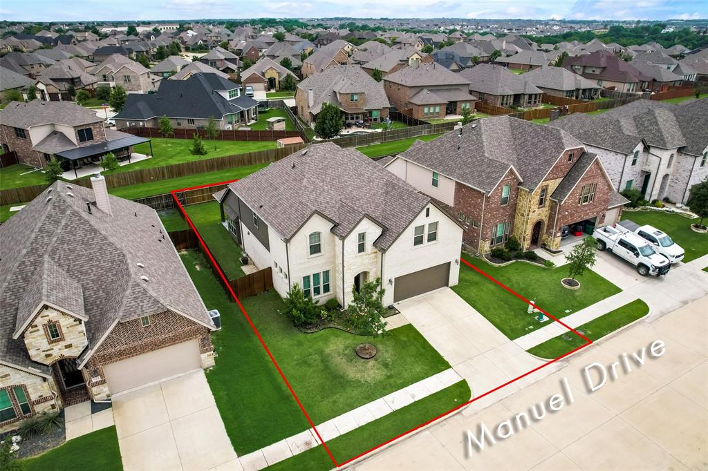 Manuel Dr, Fate, TX 75087