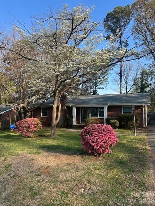 4409 Ivanhoe Pl, Charlotte, NC, 28205-4628 | Card Image