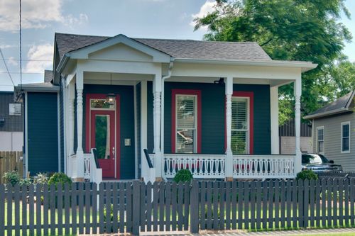 1021 2nd Ave S, Nashville, TN, 37210-2619 | Card Image