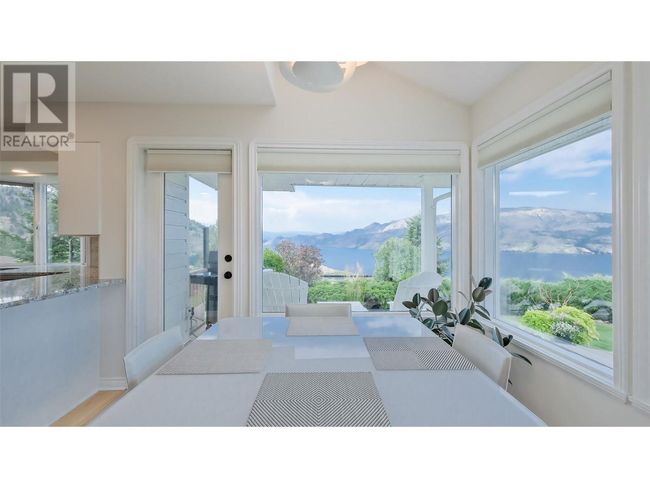 118 Sumac Ridge Dr, House other with 4 bedrooms, 3 bathrooms and 6 parking in Summerland BC | Image 16