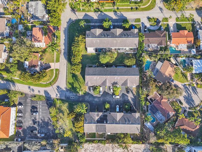 B - 5402 Pointe Villa Dr, Condo with 3 bedrooms, 3 bathrooms and null parking in Lighthouse Point FL | Image 43