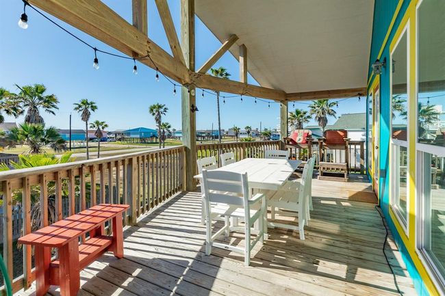 307 Murex St, House other with 3 bedrooms, 2 bathrooms and null parking in Surfside Beach TX | Image 8