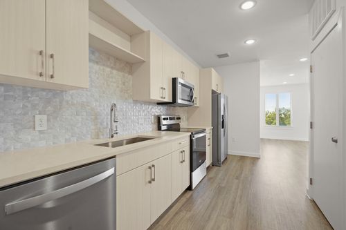 317-6324 N Lamar Boulevard, Austin, TX, 78752 | Card Image