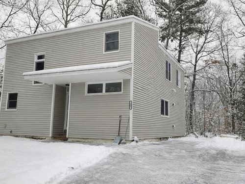 26A Woods End Dr, Essex Junction, VT, 05452 | Card Image