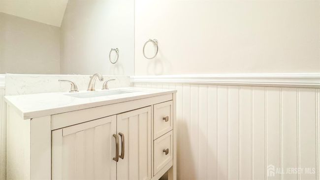 1204 Maplecrest Rd, Townhouse with 2 bedrooms, 2 bathrooms and null parking in Edison NJ | Image 10