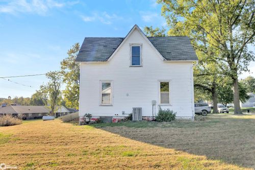 610 Frankfort Street, Stanton, IA, 51573 | Card Image
