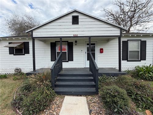 653 Sam St, Corpus Christi, TX, 78412-2945 | Card Image