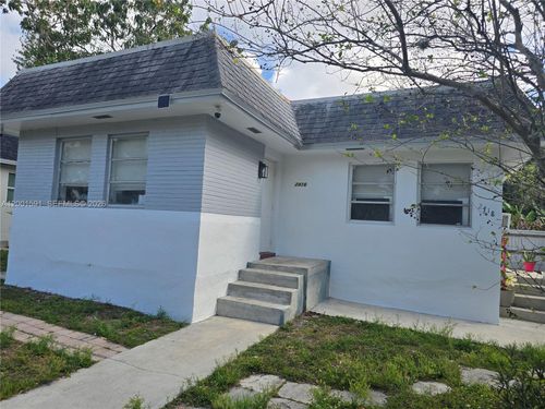 1-2418 Sherman St, Hollywood, FL, 33020 | Card Image