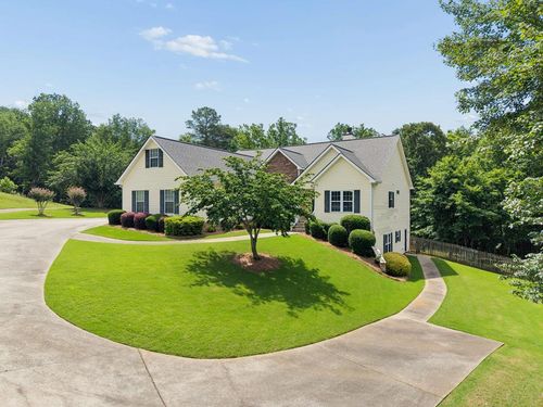 121 Chestnut Hill Dr, Canton, GA, 30114-5105 | Card Image