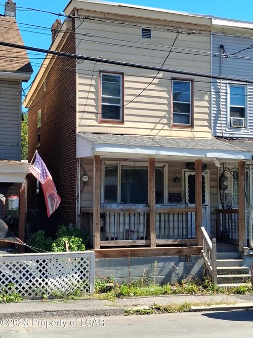 609 N Railroad Street, Tamaqua, PA, 18252 | Card Image