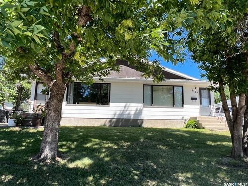 215 Pelletier Dr, Swift Current, SK, S9H4K3 | Card Image