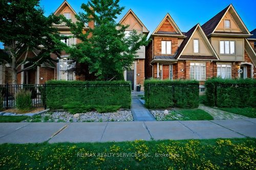 3540 Eglinton Ave W, Mississauga, ON, L5M7P4 | Card Image