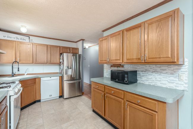 715 N Washington St, House other with 3 bedrooms, 2 bathrooms and null parking in Tekonsha MI | Image 8