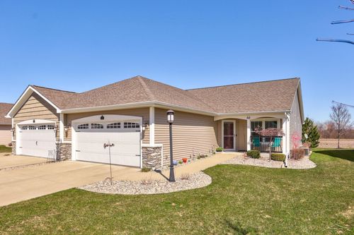 46 Tuscany Circle, Saginaw Charter Township, MI, 48603 | Card Image