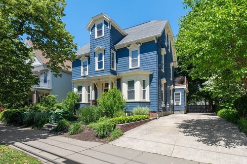 1-93 Massachusetts Ave, Arlington, MA, 02474-8647 | Card Image