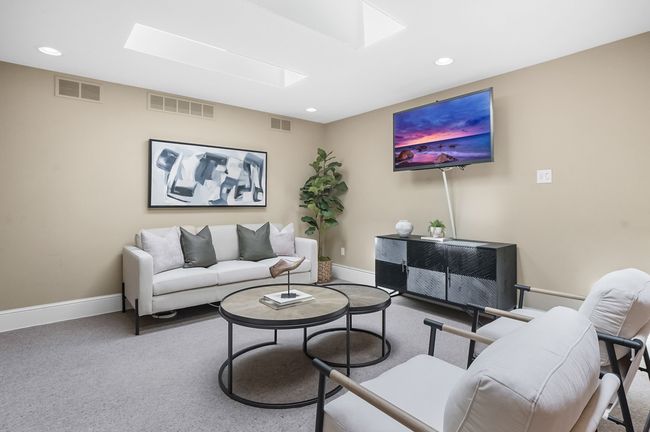 287 W Brown St, Condo with 3 bedrooms, 5 bathrooms and null parking in Birmingham MI | Image 45
