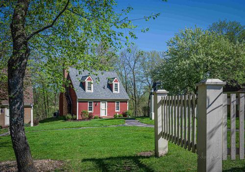 28 Thatcher Ln, GALENA, IL, 61036-8705 | Card Image