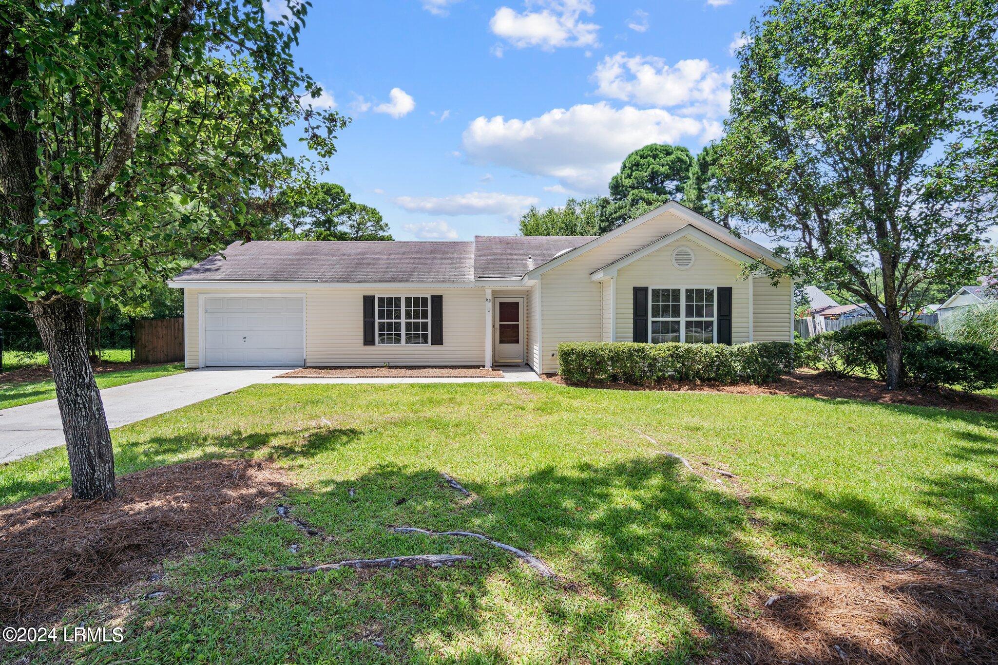 Pelican Cir, Beaufort, SC 29906