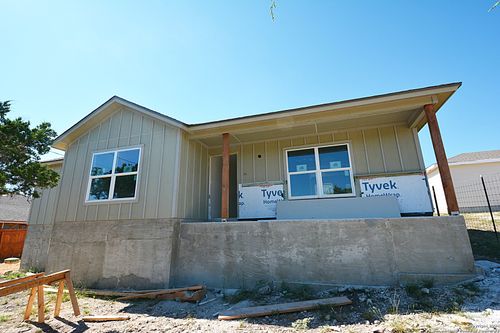 1559 Golf Course Dr, Spring Branch, TX, 78070-2335 | Card Image