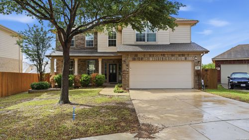 305 Hazeltine Way, Cibolo, TX, 78108-3626 | Card Image