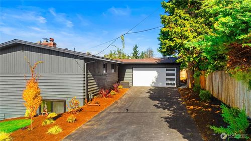 406 S 144th St, Burien, WA, 98168-3536 | Card Image