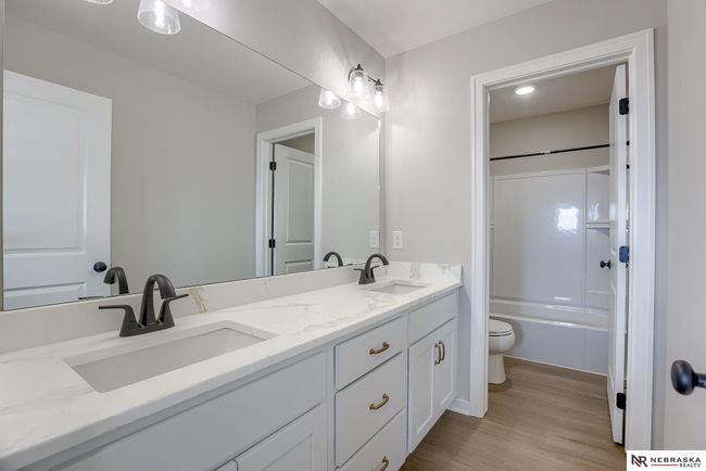 11707 S 123 Rd Ave, House other with 5 bedrooms, 3 bathrooms and 3 parking in Papillion NE | Image 21