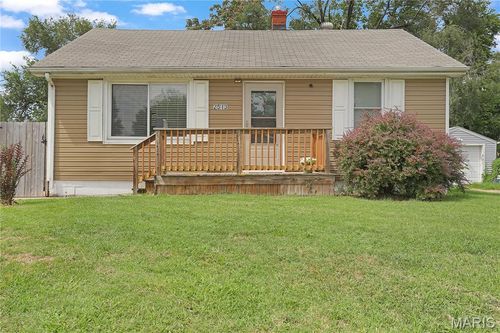 2513 Jerden Ave, Granite City, IL, 62040-5611 | Card Image