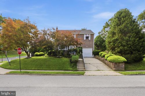 293 Friendship Rd, DREXEL HILL, PA, 19026-5028 | Card Image