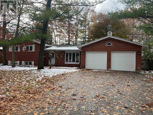 224 Park Ave, Holland Landing, ON, L9N1J9 | Card Image