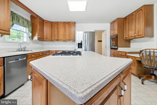 360 Lazy River East Rd, House other with 4 bedrooms, 5 bathrooms and null parking in Luray VA | Image 19