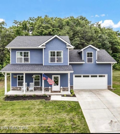 7017 Remagen Ln, Knoxville, TN, 37920-0815 | Card Image