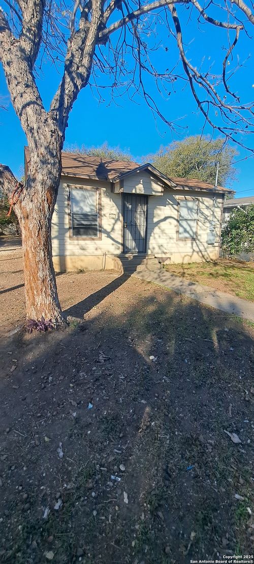 617 Dewitt, San Antonio, TX, 78204-2620 | Card Image