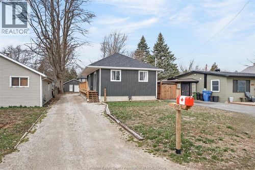 595 Jackson St, Harrow, ON, N0R1G0 | Card Image