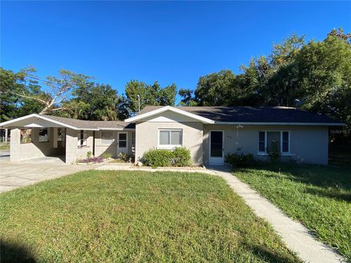 16131 Wallace St, Umatilla, FL, 32784-9217 | Card Image