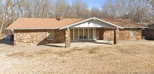 723 W Mary Lynn Dr, Sapulpa, OK, 74066-6252 | Card Image