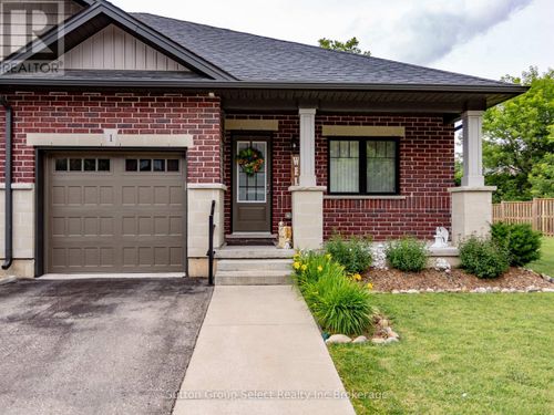 1-35 Chatfield Street, Ingersoll (Ingersoll - South), ON, N5C0B3 | Card Image