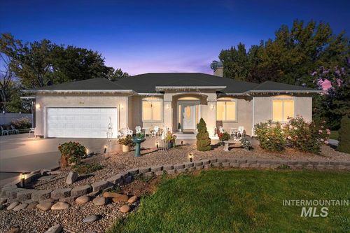 2109 S Happy Valley Rd, Nampa, ID, 83686-8635 | Card Image