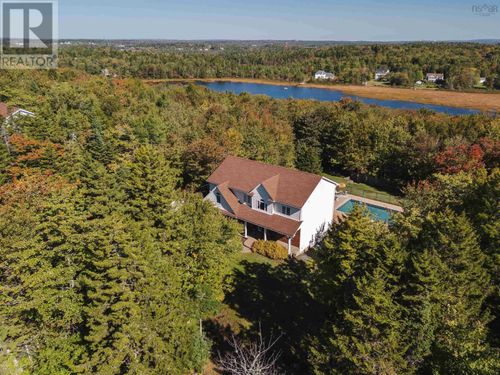 150 Matthew Drive, Kingswood, NS, B4B1K7 | Card Image